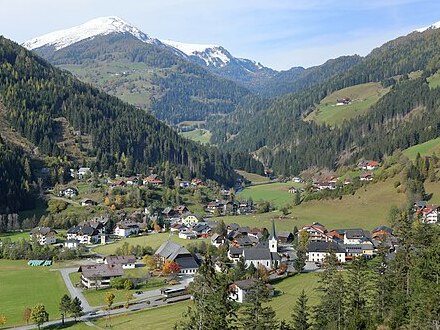 Reichenau (Kärnten) – Südsüdostansicht, CC BY-SA 4.0, via Wikimedia Commons  © C.Stadler/Bwag 